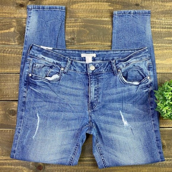 Medium Wash Denim Blue Jeans 